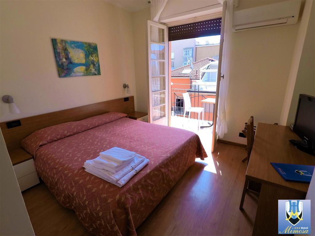 ספוטורנו Hotel Mimosa מראה חיצוני תמונה