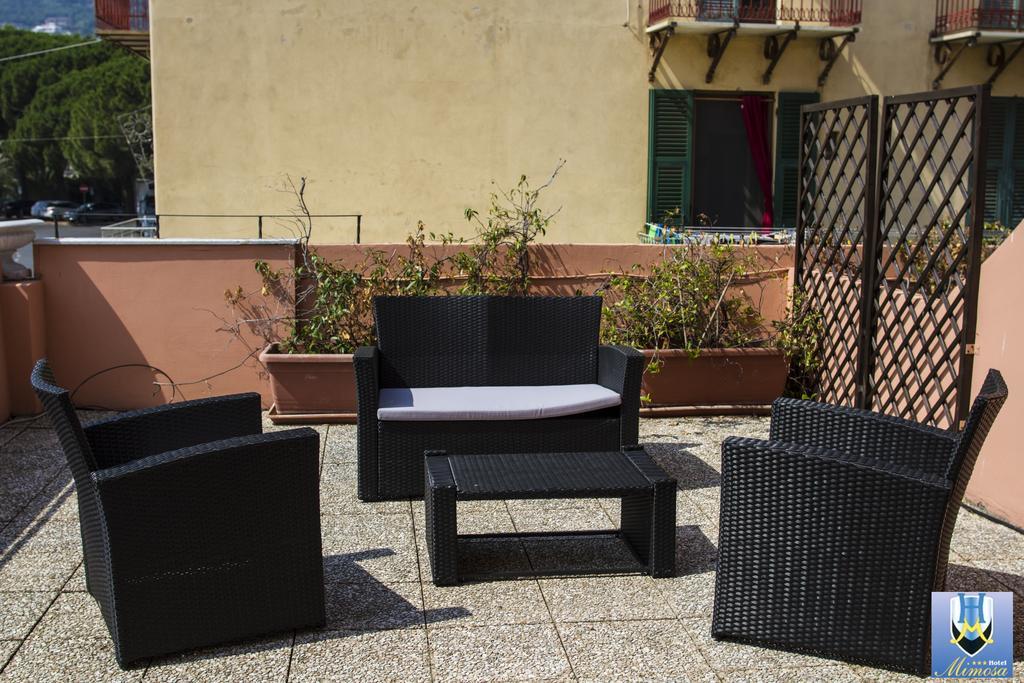 ספוטורנו Hotel Mimosa מראה חיצוני תמונה